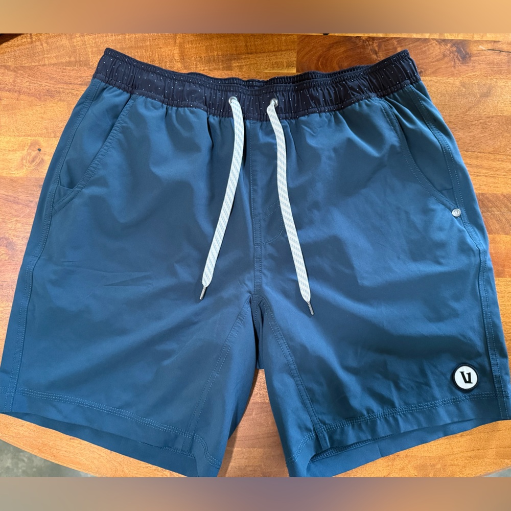 Vuori Kore athletic shorts